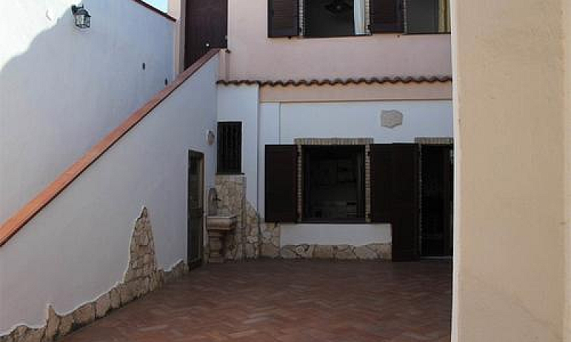 Quartu, Via Gialeto,...