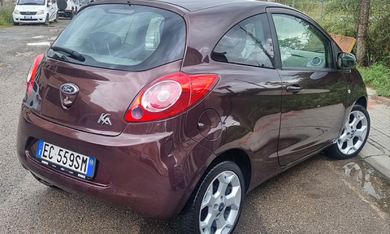 Ford Ka...