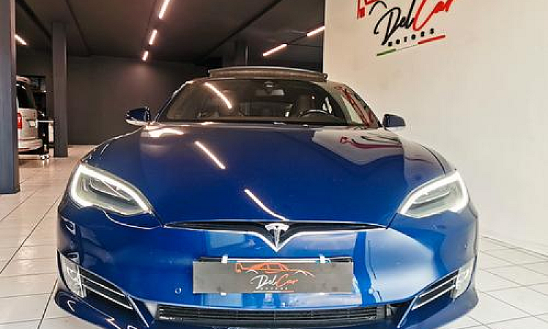 Tesla Model S Model ...
