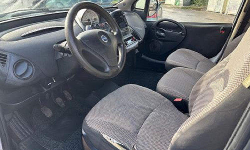 Fiat Multipla 1.6 16...