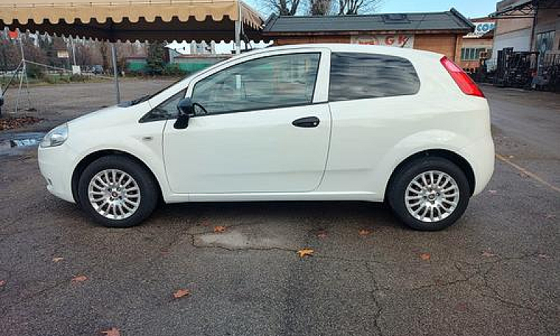 Fiat Grande Punto 1....