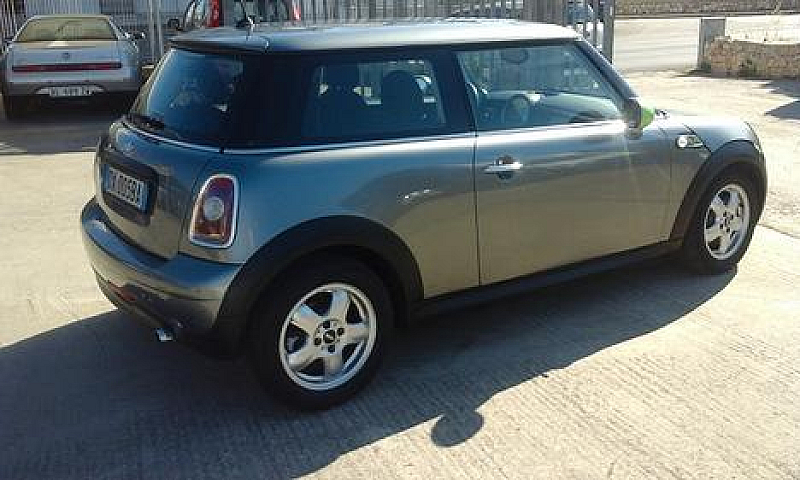 Nuovissima Mini One ...