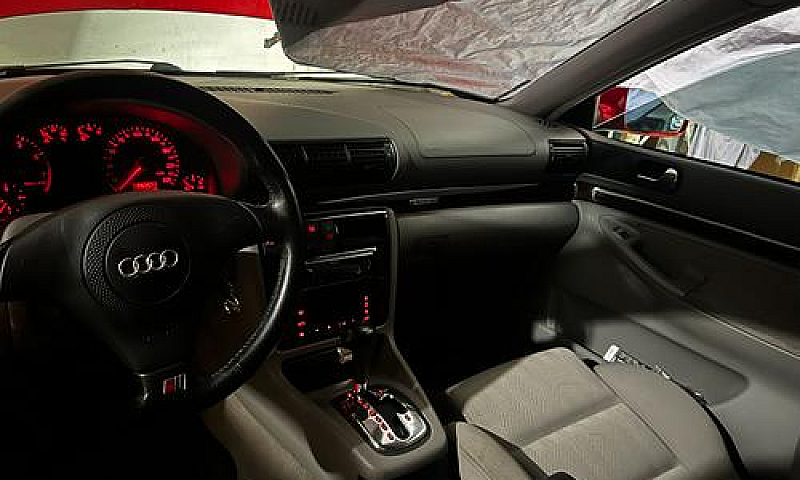 Audi A4 2.8 V6 Quatt...