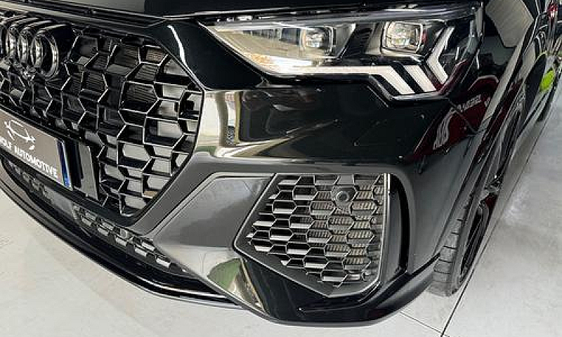 Audi Q3 Rs Q3 Spb Qu...