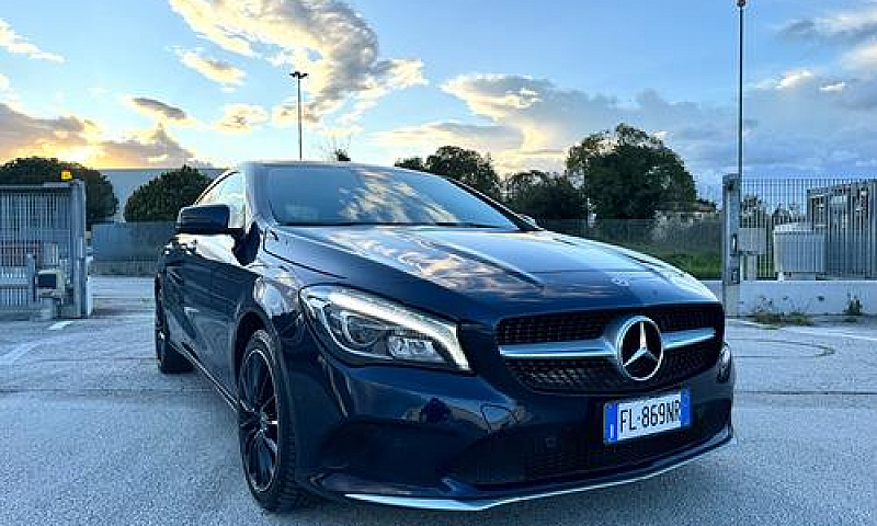 Mercedes Cla 200D S....