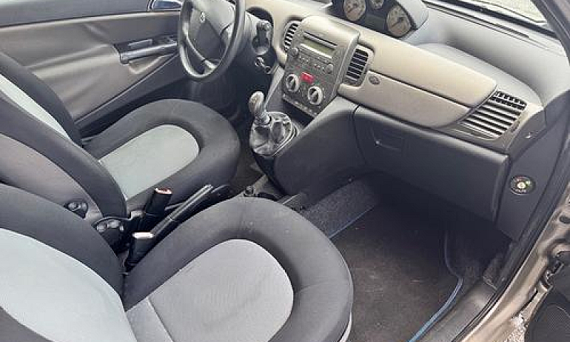 Lancia Ypsilon 1.2 A...