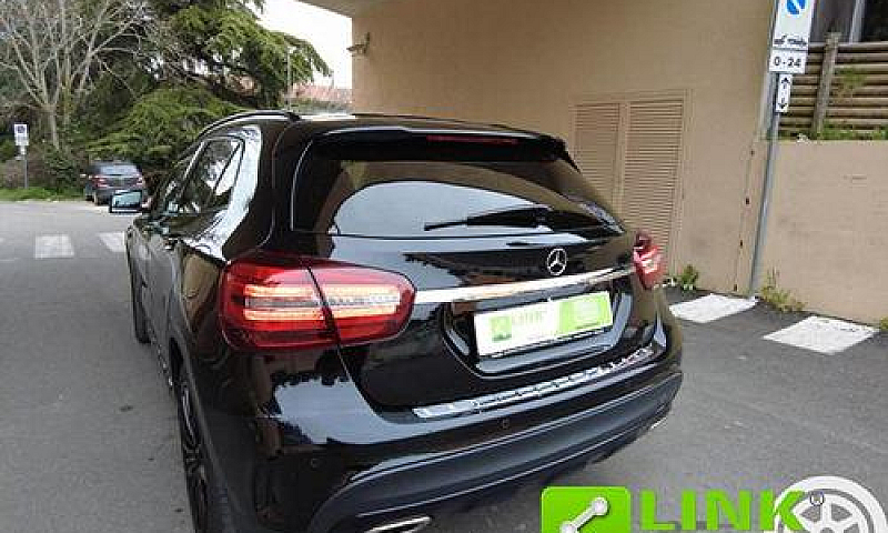 Mercedes-Benz Gla 20...