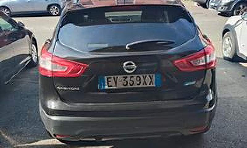 Nissan Qashqai 1.5 D...