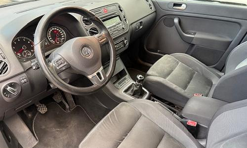 Volkswagen Golf Plus...