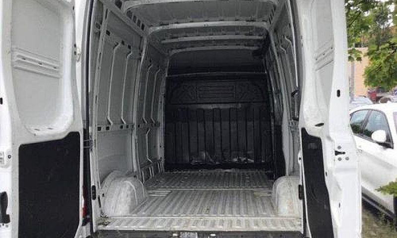 Iveco Daily 33S12V 2...