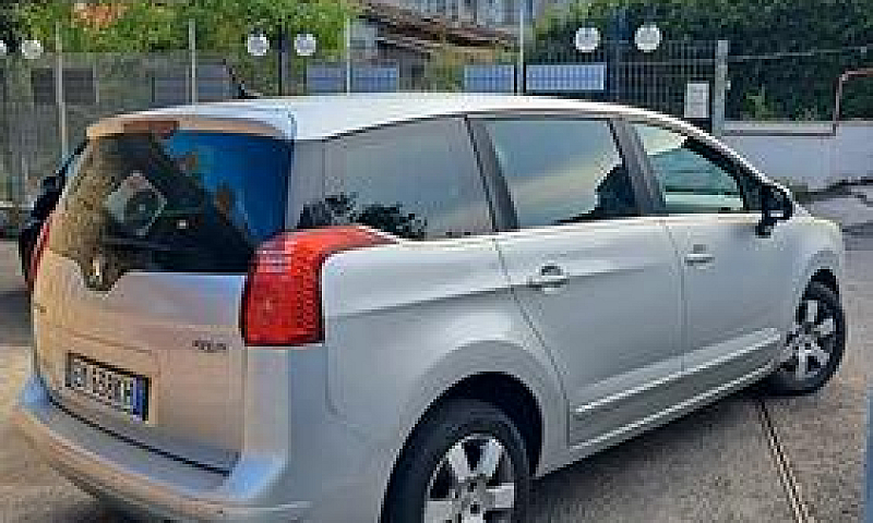 Peugeot 5008 2.0 Hdi...