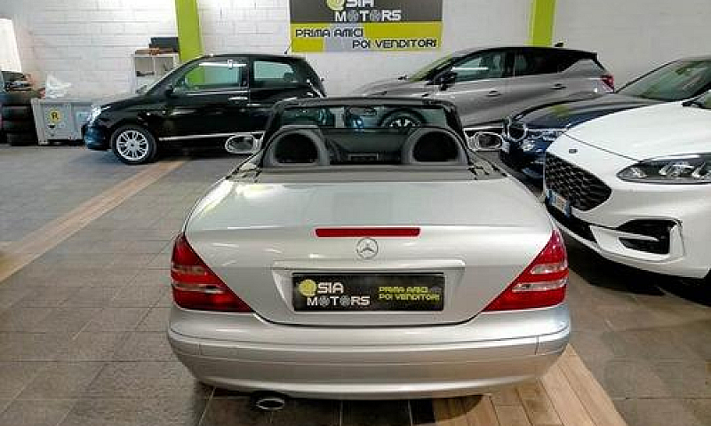 Mercedes Benz Slk 20...