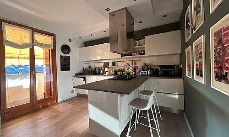 Recente Duplex Con 4...