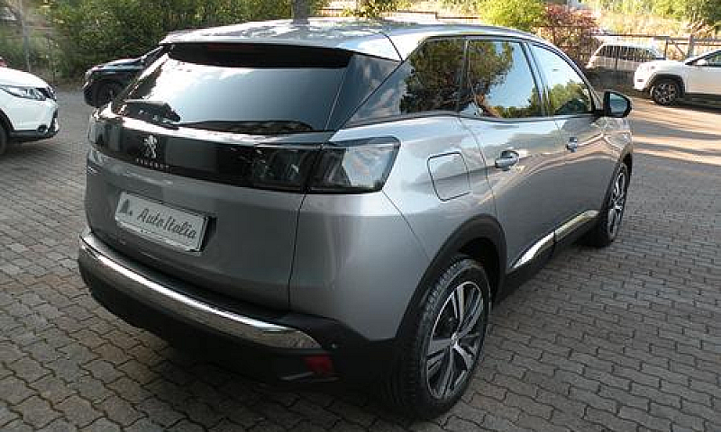 Peugeot 3008 1.5 Blu...