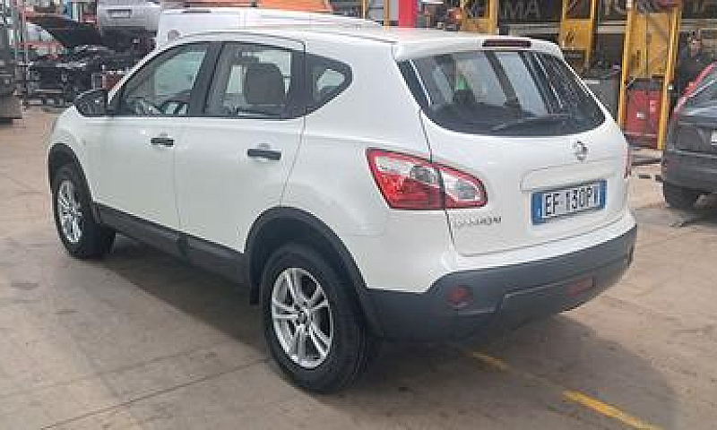 Nissan Qashqai 1.6 1...