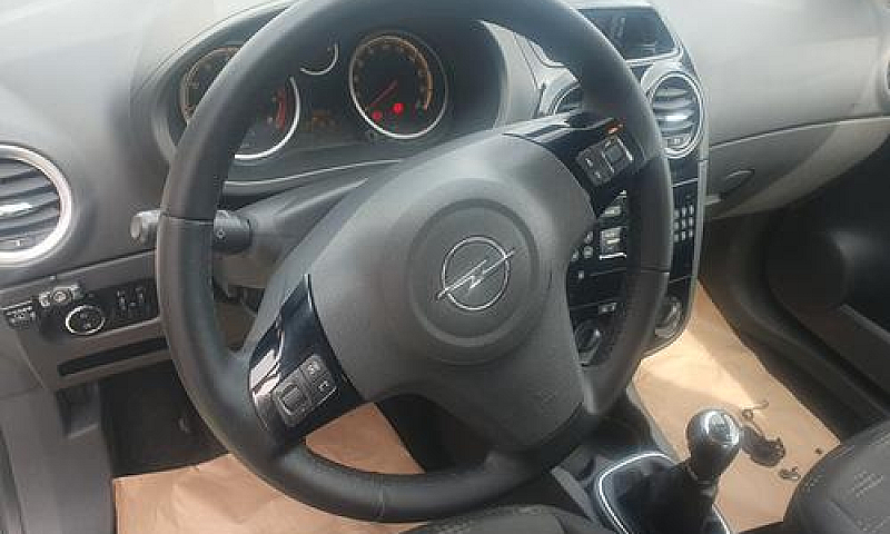 Opel Corsa 1.2 85Cv ...