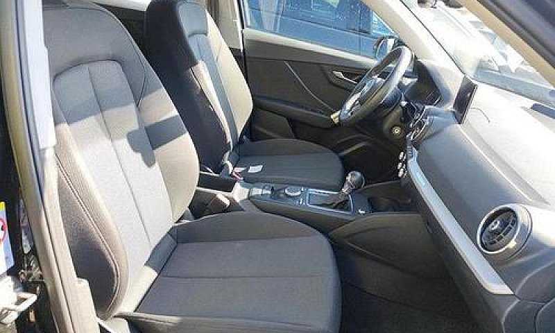 Audi Q2 35 Tdi Quatt...