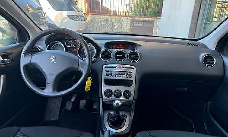 Peugeot 308 1.6 Hdi ...