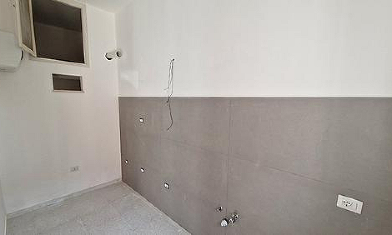 Abitazione 2 Vani + ...