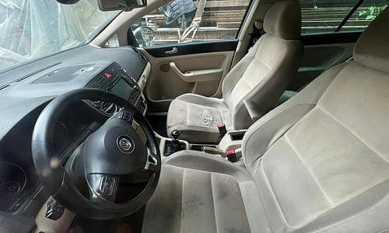 Volkswagen Golf Plus...