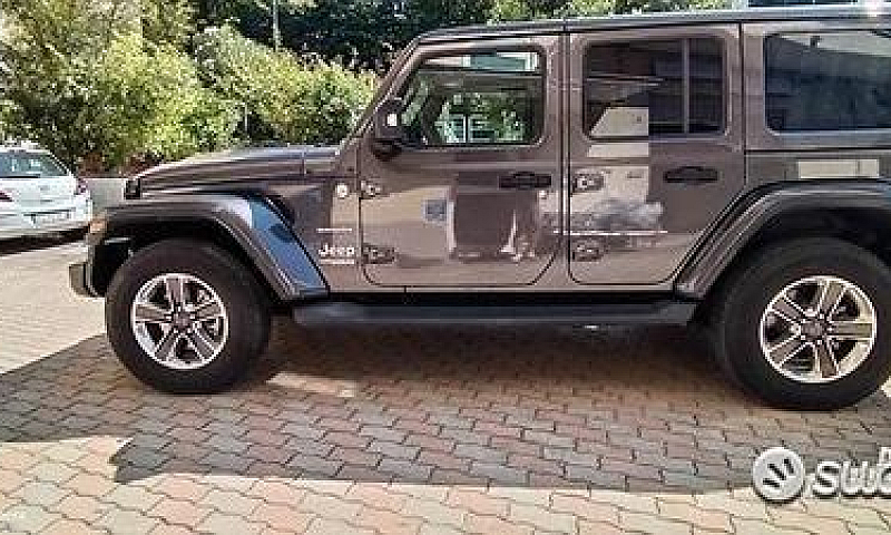 Jeep Wrangler Unlimi...