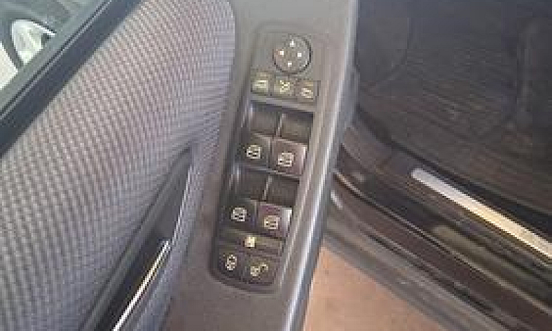 Mercedes-Benz A 160 ...