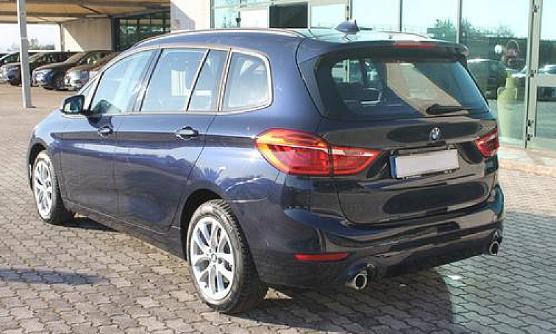 Bmw 220 D Gran Toure...