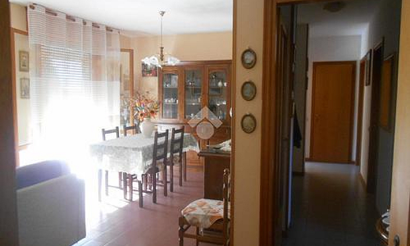 5 Locali A Comacchio...