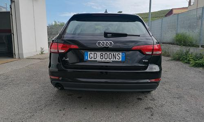 Audi A4 5ª Serie - 2...