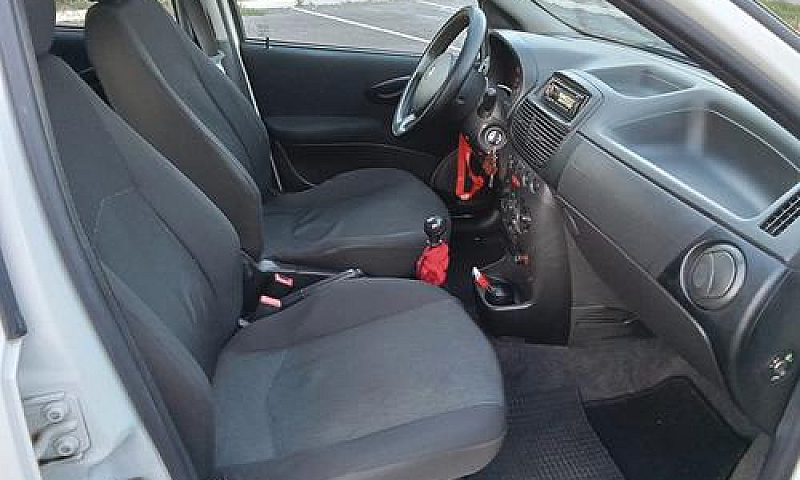 Fiat Punto Classic 1...