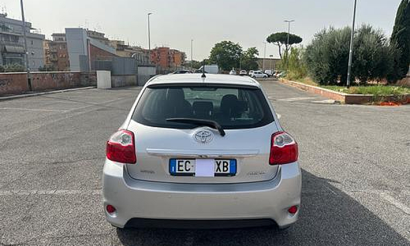 Toyota Auris 1.3 5P ...
