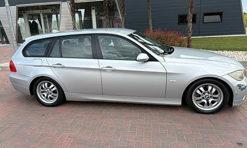 Bmw 320 320D Cat Tou...