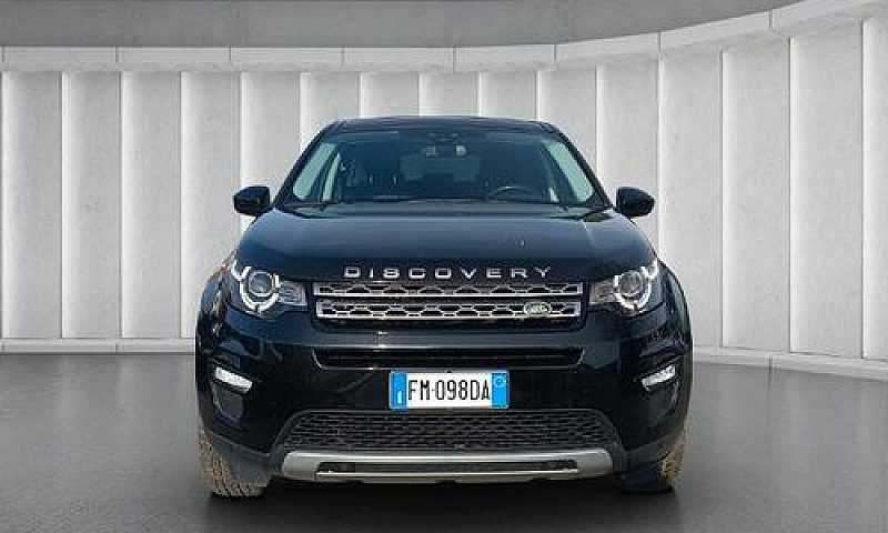 Land Rover Discovery...