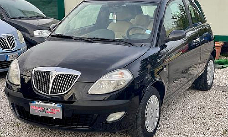 Lancia Ypsilon 1.2 O...