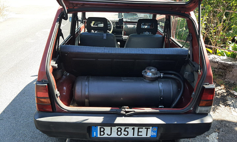 Fiat Panda Young 900...