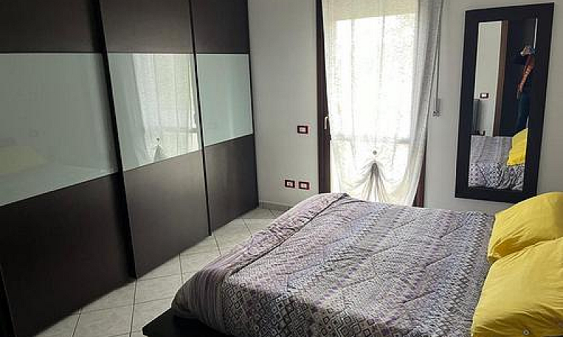 Appartamento A Rovig...