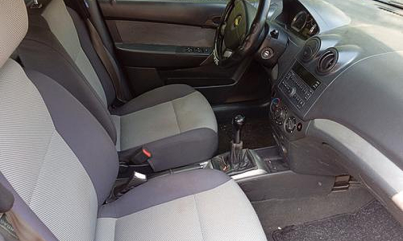 Chevrolet Aveo 1.2 5...