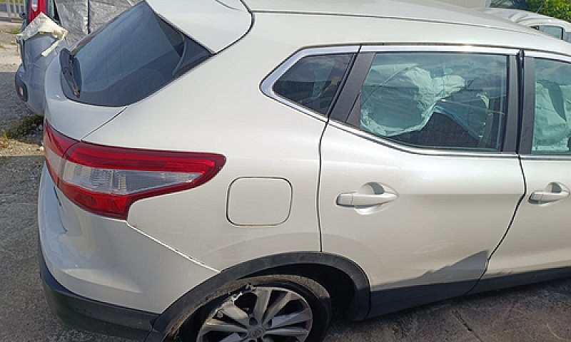 Nissan Qashqai Incid...
