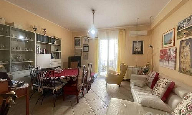 Appartamento 4 Vani ...