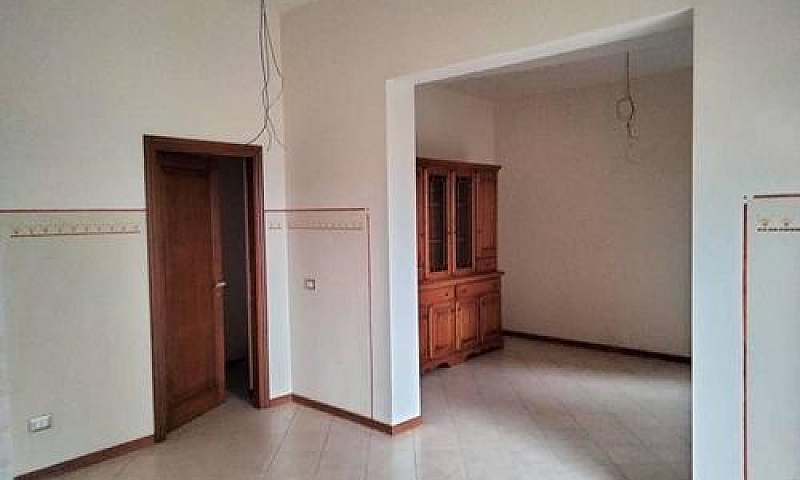 Appartamento A Caste...