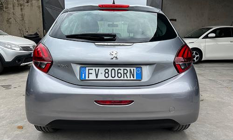 Peugeot 208 Bluehdi ...
