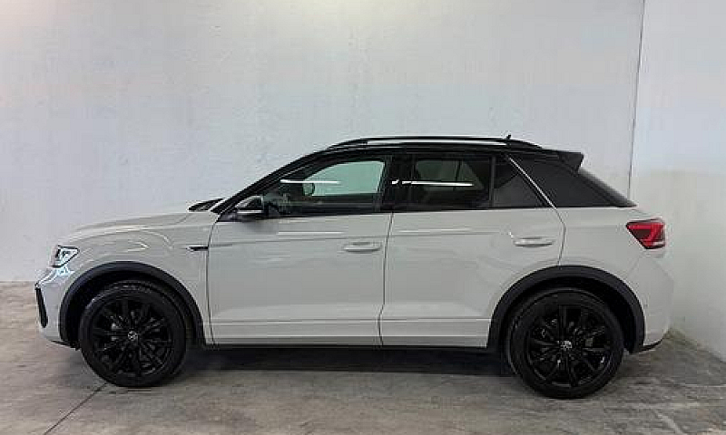 Volkswagen T-Roc 1.5...