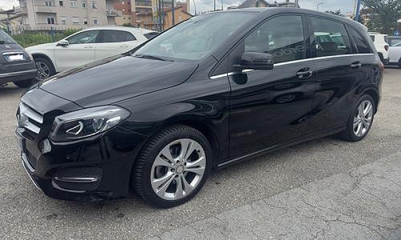 Mercedes-Benz B 200 ...