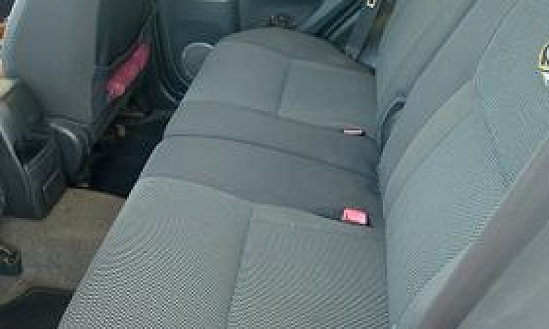 Toyota Rav4 - 2005...