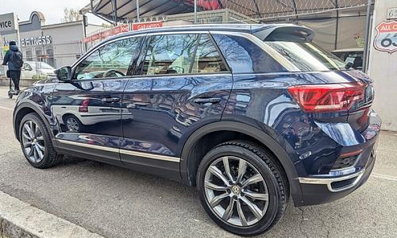 Volkswagen T-Roc 1.5...