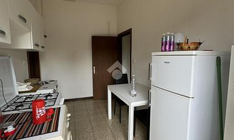 2 Locali A Verona...