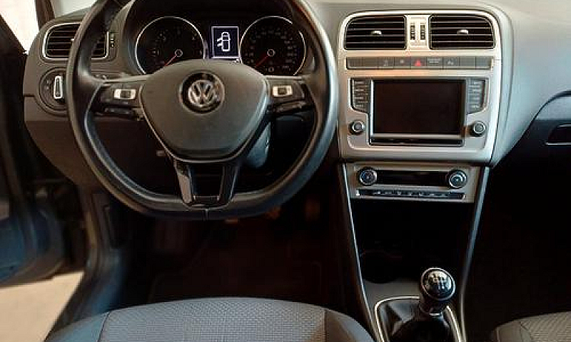 Volkswagen Polo 5P 1...