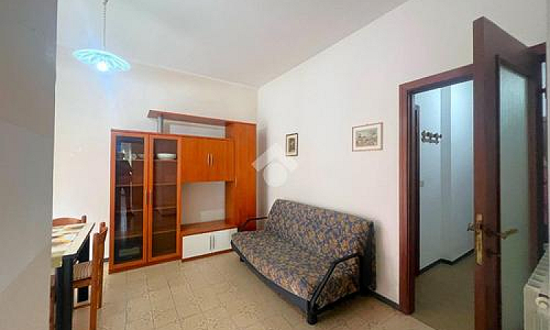 2 Locali A Lavagna...