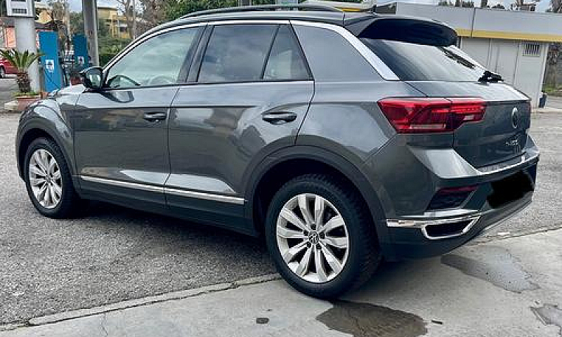 Volkswagen T-Roc 2.0...