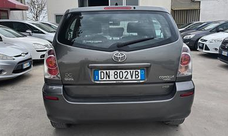 Toyota Corolla Verso...